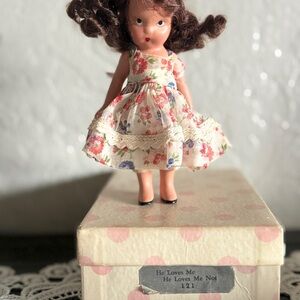 Vintage Nancy Ann Storybook Doll “He Loves Me, He Loves Me Not” 121